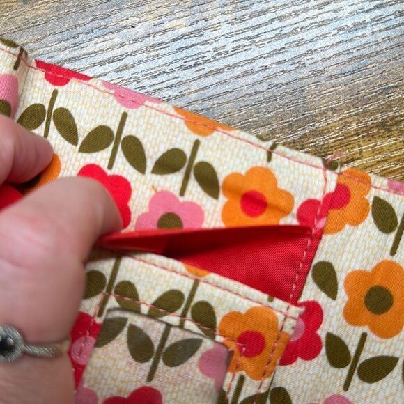 Vera Bradley Tri-Fold Wallet Folkloric Retired Pink Green Orange - Picture 5 of 6